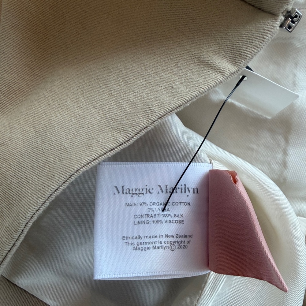 Strapless Handkerchief Hem Top - Picture 4 of 6